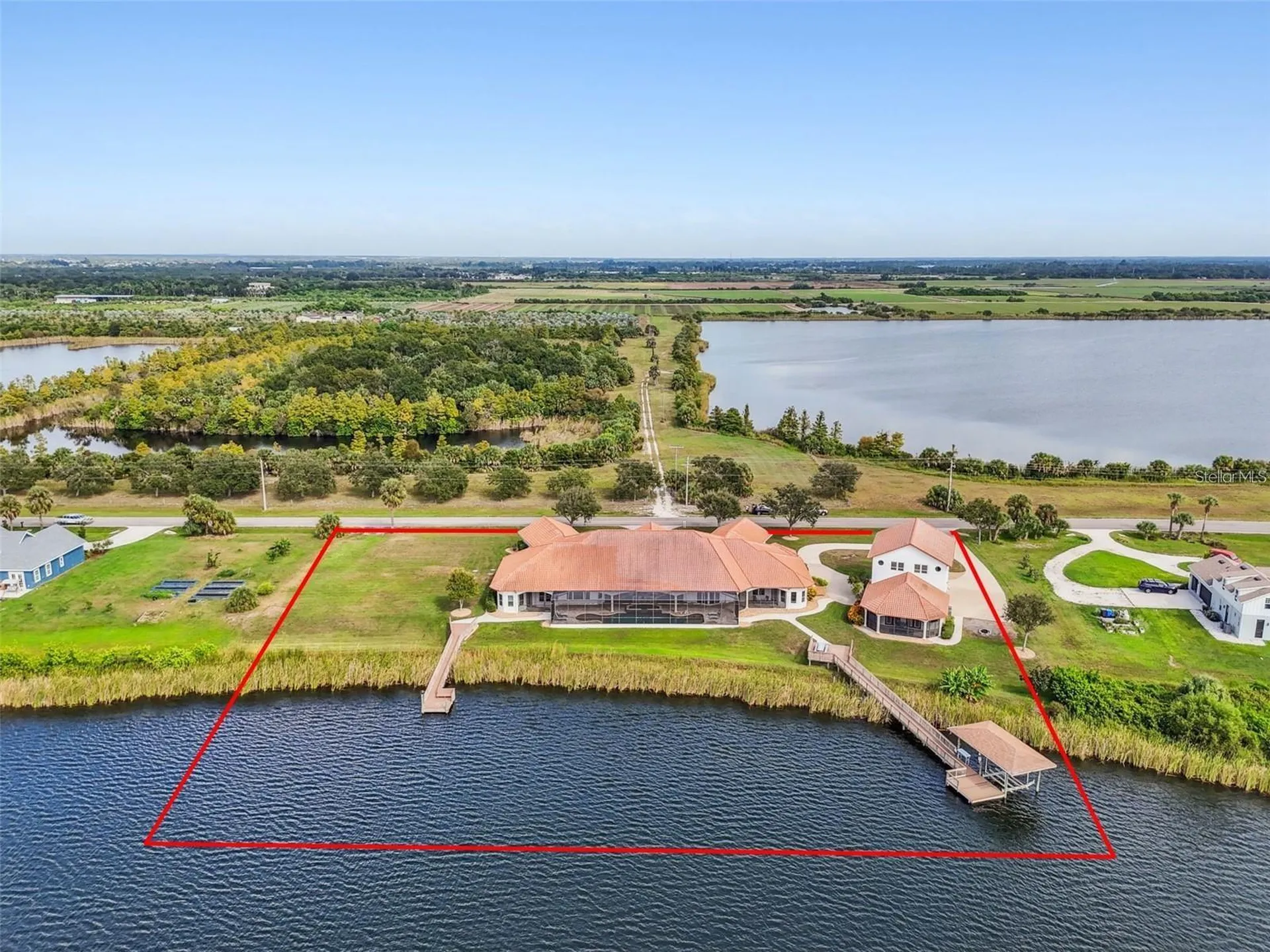 3215 Gulf City Road Ruskin FL 33570