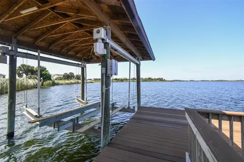 3215 Gulf City Road Ruskin FL 33570