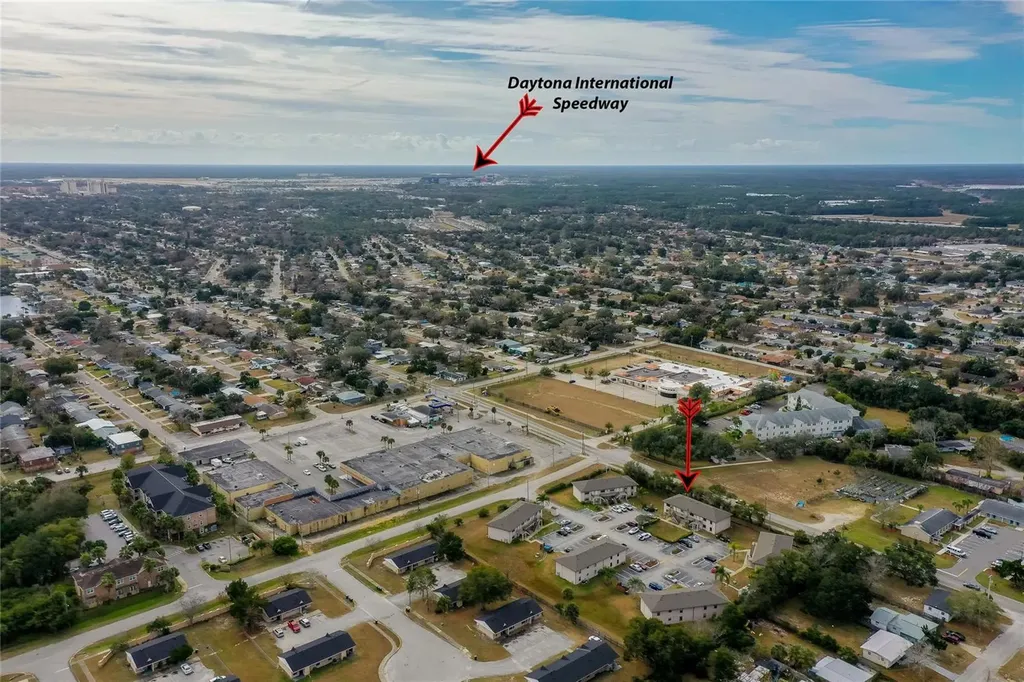 1290 9th Street Daytona Beach FL 32117