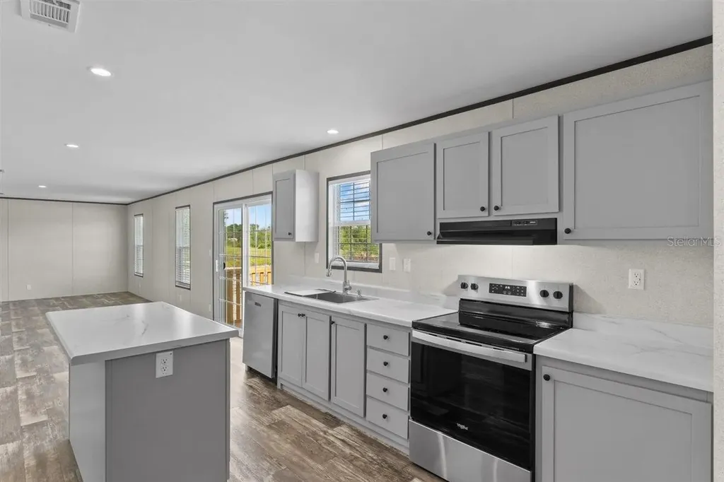 2436 Edwin Street NE Winter Haven FL 33881