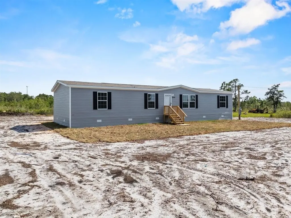 2436 Edwin Street NE Winter Haven FL 33881