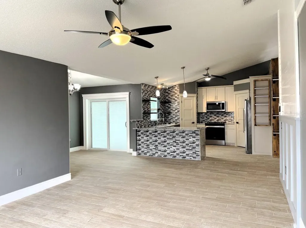 6172 Raleigh Street Spring Hill FL 34606
