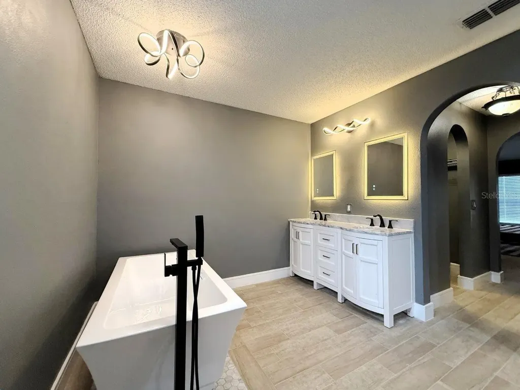 6172 Raleigh Street Spring Hill FL 34606