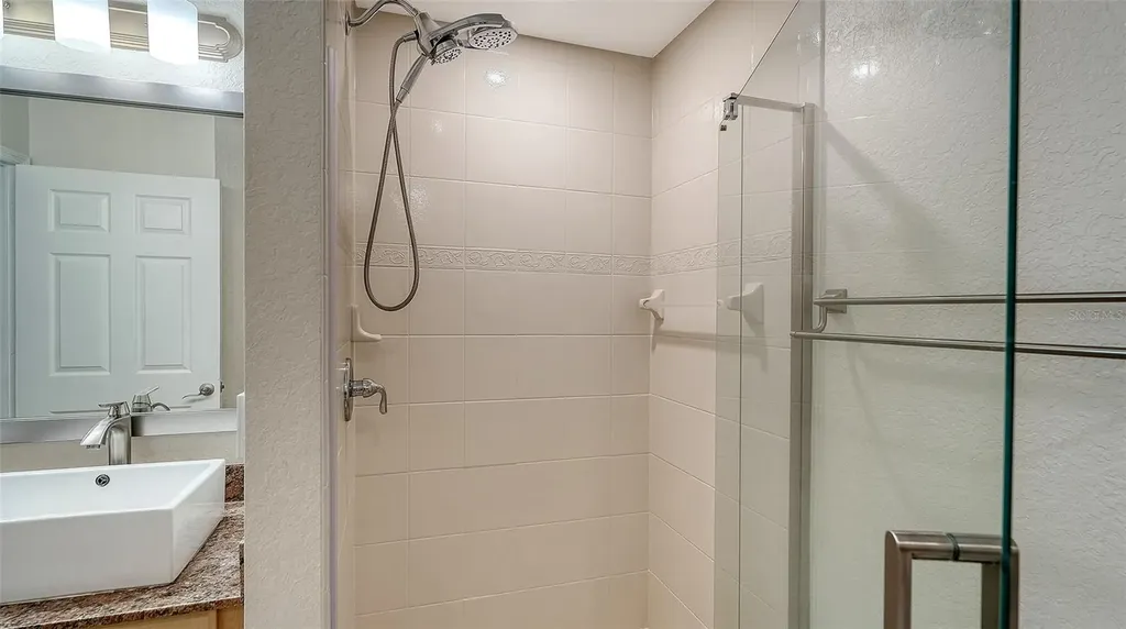1064 N Tamiami Trail Sarasota FL 34236