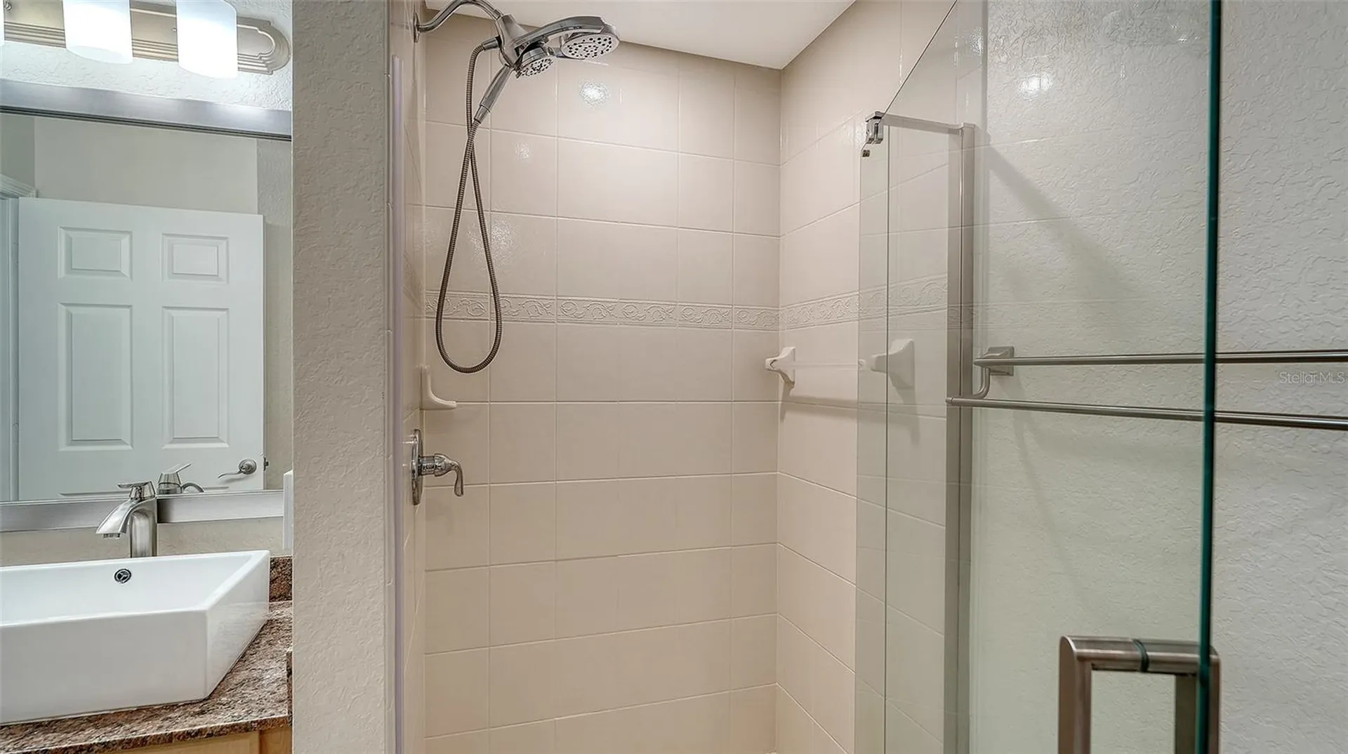 1064 N Tamiami Trail Sarasota FL 34236