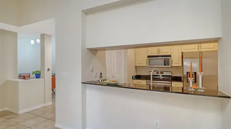 1064 N Tamiami Trail Sarasota FL 34236