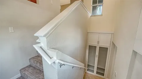 1064 N Tamiami Trail Sarasota FL 34236