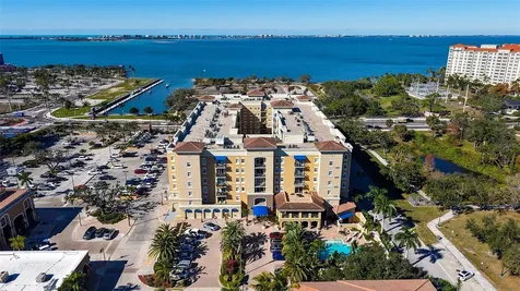 1064 N Tamiami Trail Sarasota FL 34236