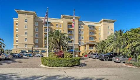 1064 N Tamiami Trail Sarasota FL 34236