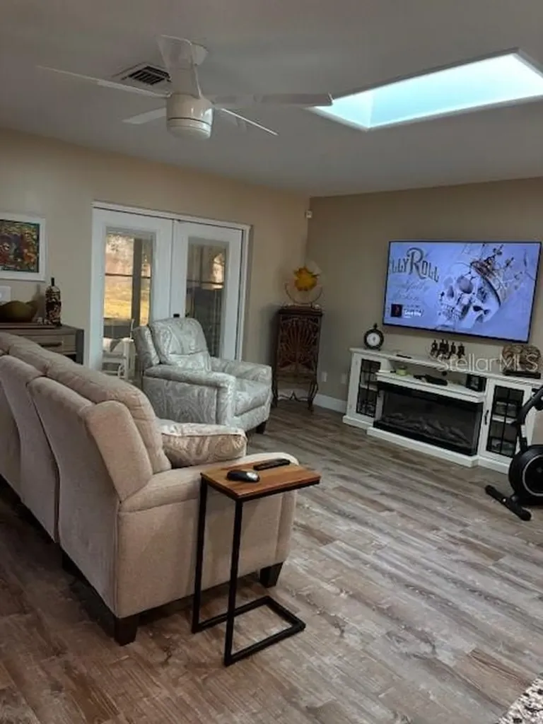 7421 Glasgow Road Weeki Wachee FL 34613