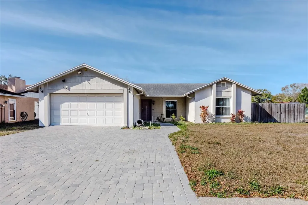 7416 Clearview Drive Tampa FL 33634