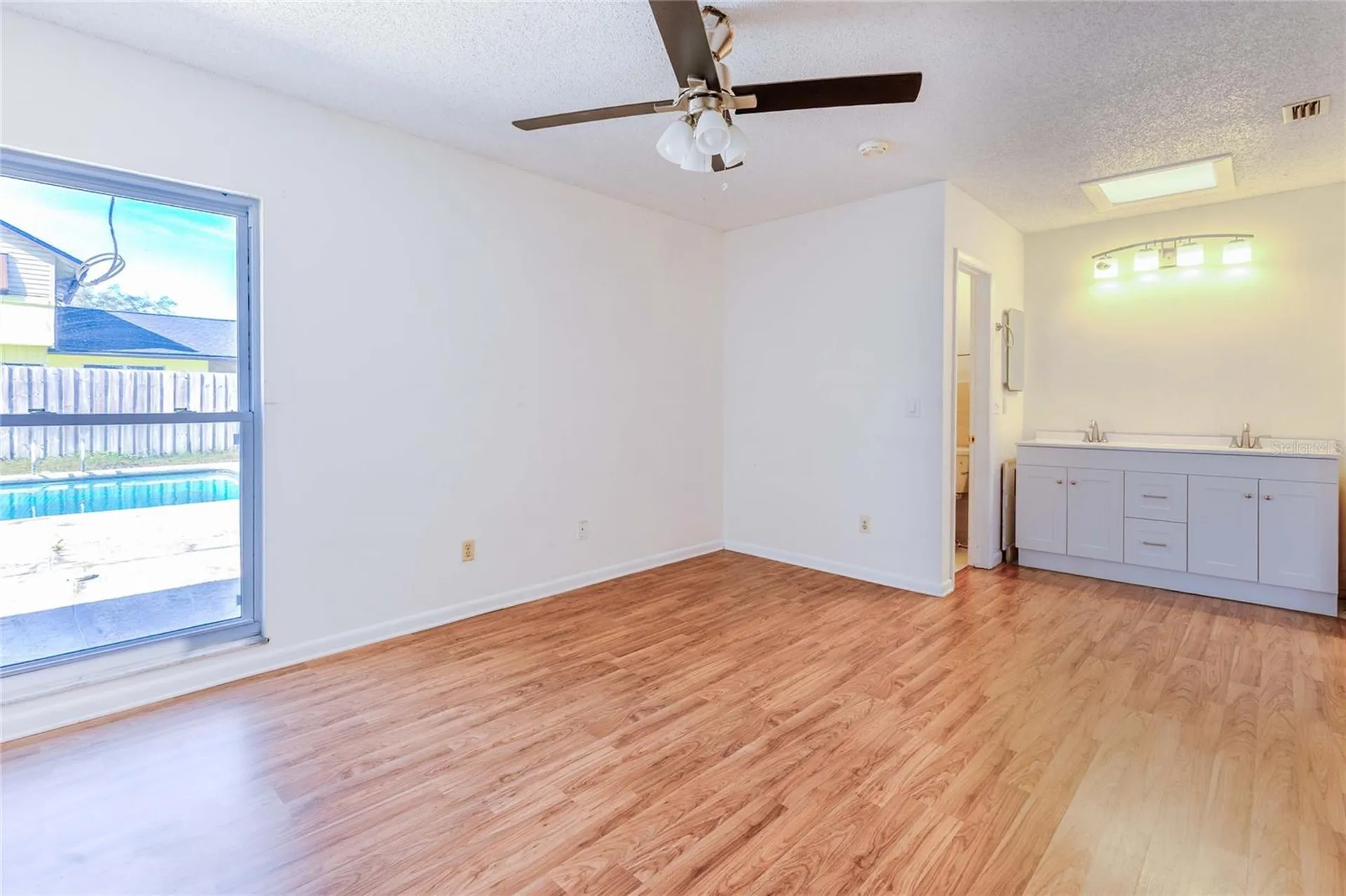 7416 Clearview Drive Tampa FL 33634