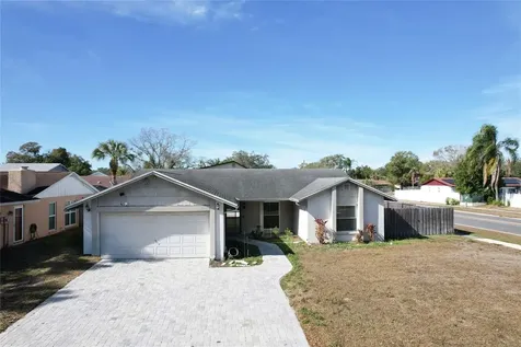 7416 Clearview Drive Tampa FL 33634