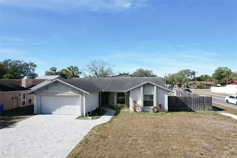 7416 Clearview Drive Tampa FL 33634