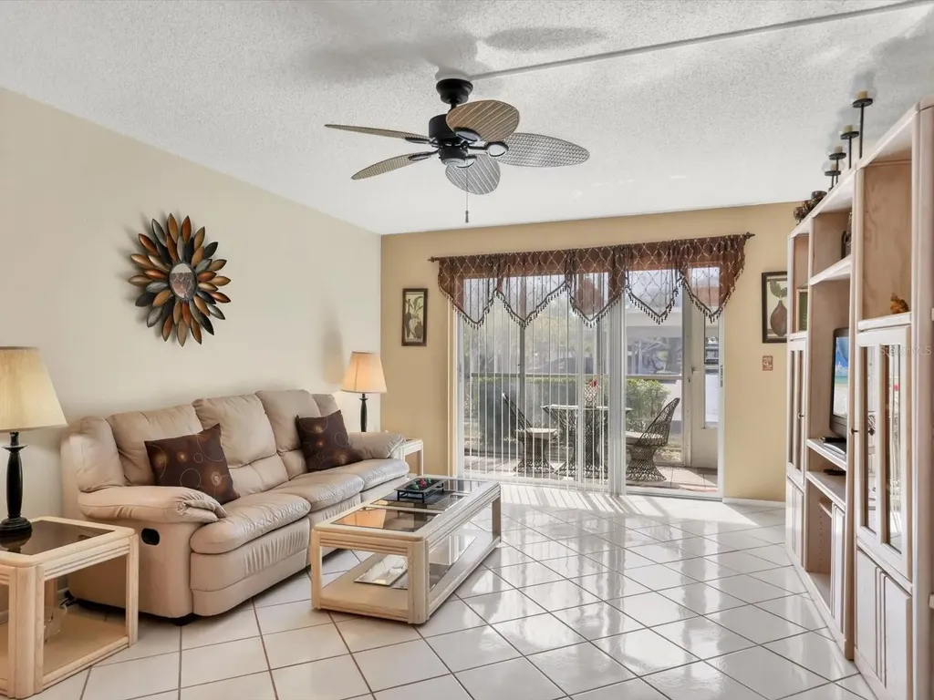 1330 Glen Oaks Drive E Sarasota FL 34232