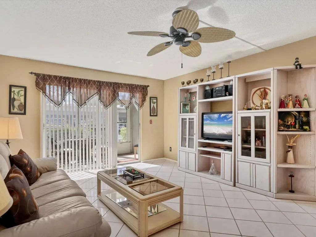 1330 Glen Oaks Drive E Sarasota FL 34232