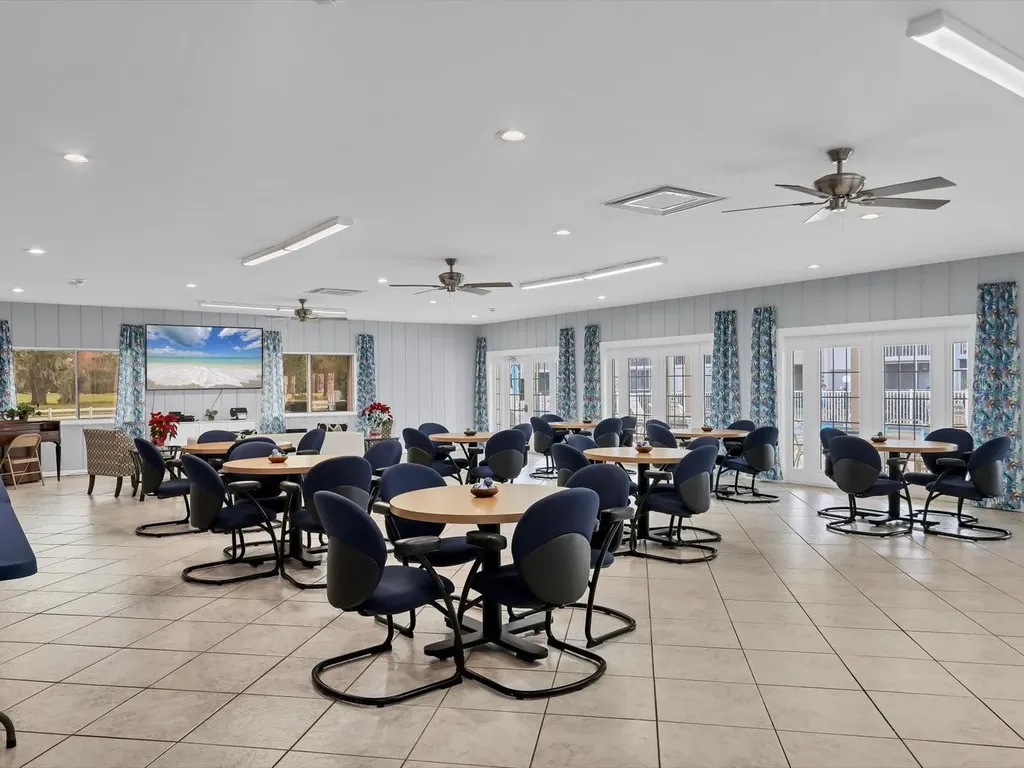 1330 Glen Oaks Drive E Sarasota FL 34232