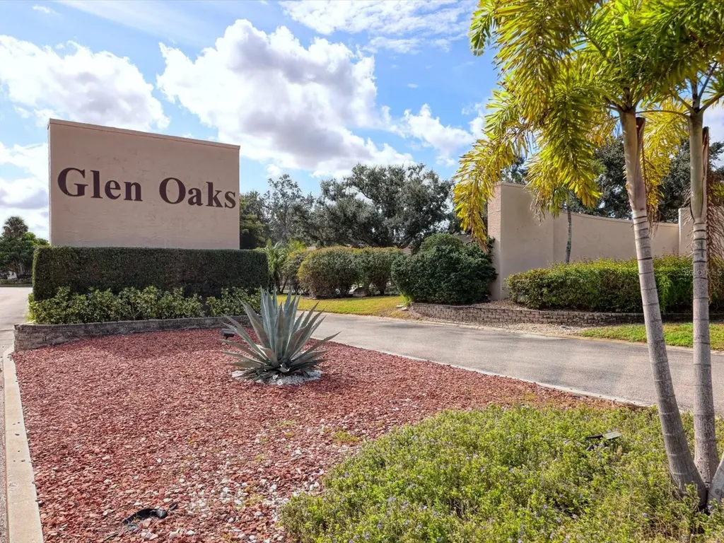 1330 Glen Oaks Drive E Sarasota FL 34232