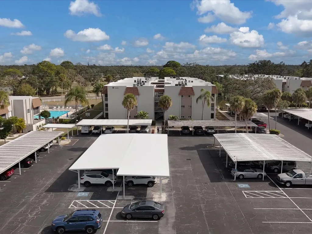 1330 Glen Oaks Drive E Sarasota FL 34232