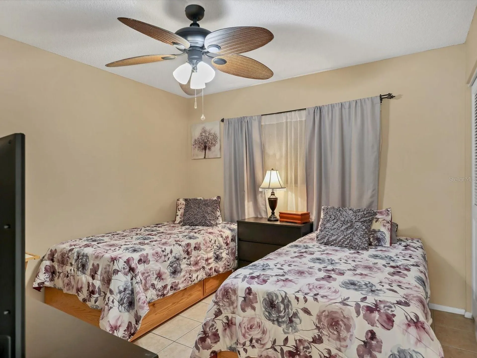 1330 Glen Oaks Drive E Sarasota FL 34232