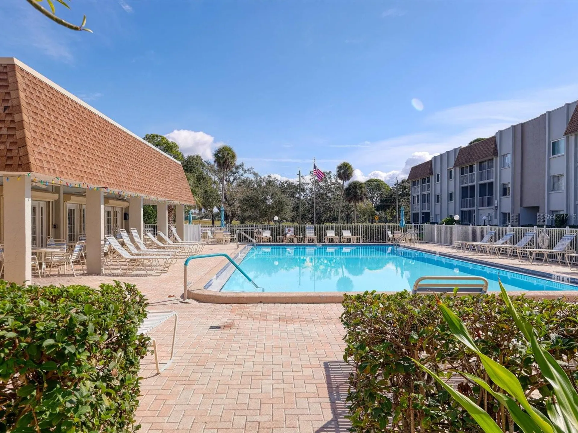 1330 Glen Oaks Drive E Sarasota FL 34232