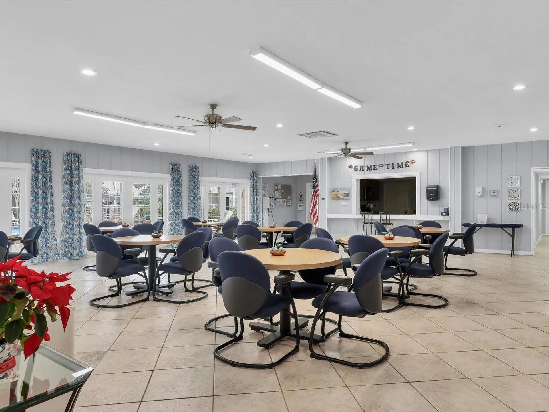 1330 Glen Oaks Drive E Sarasota FL 34232