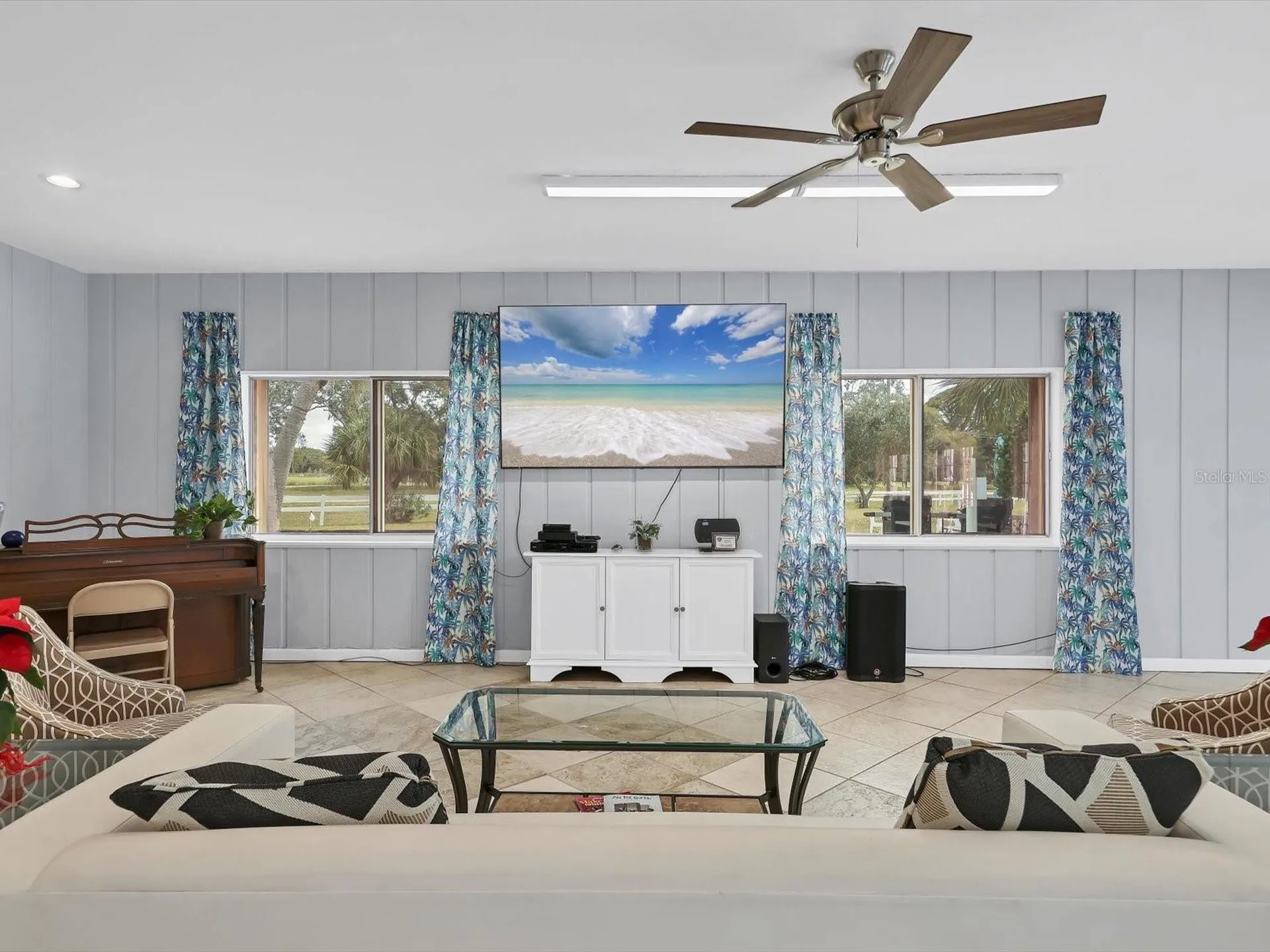 1330 Glen Oaks Drive E Sarasota FL 34232