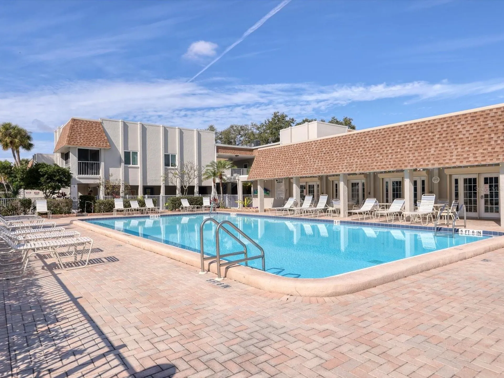 1330 Glen Oaks Drive E Sarasota FL 34232