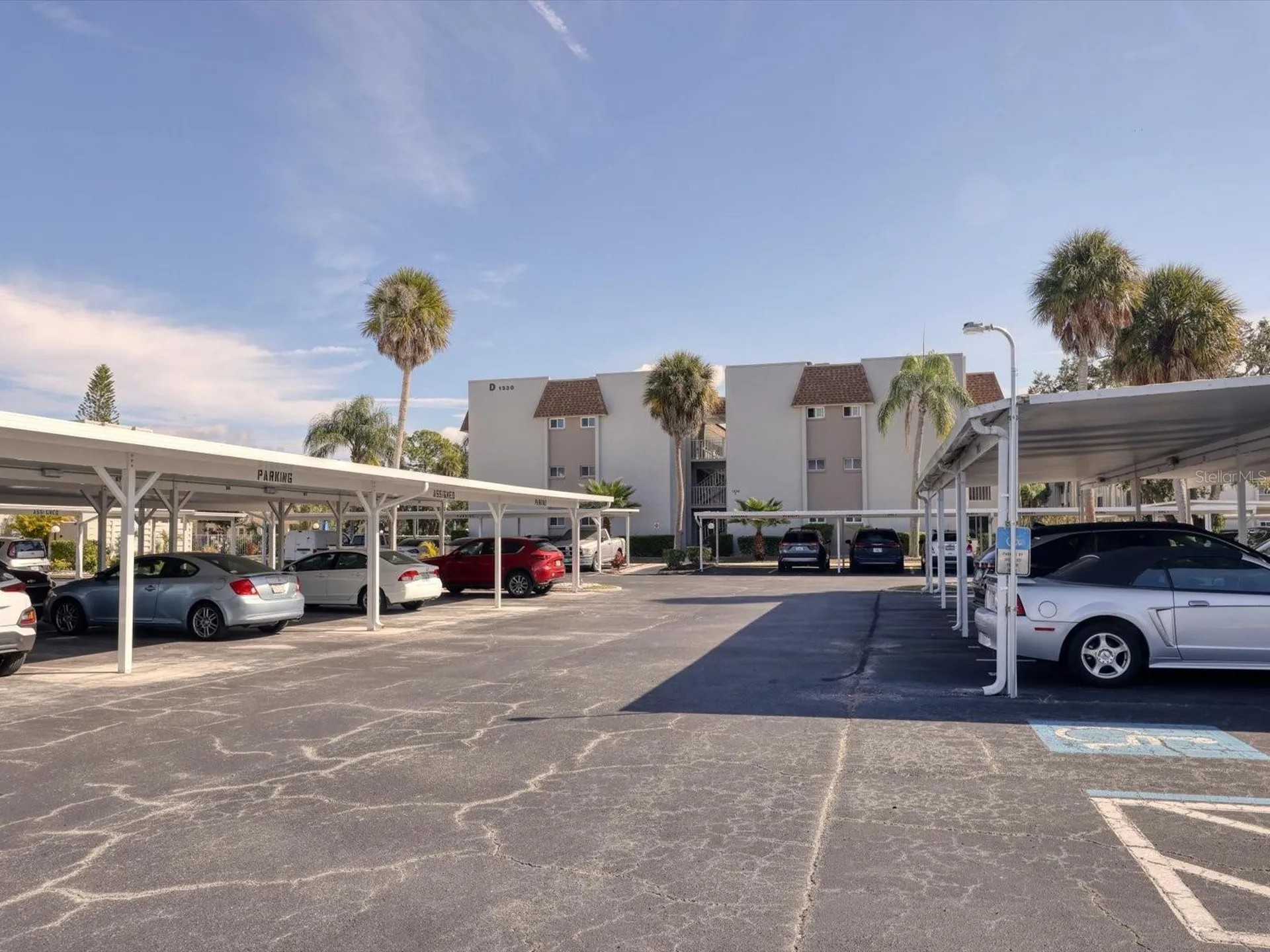 1330 Glen Oaks Drive E Sarasota FL 34232