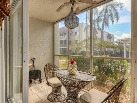 1330 Glen Oaks Drive E Sarasota FL 34232