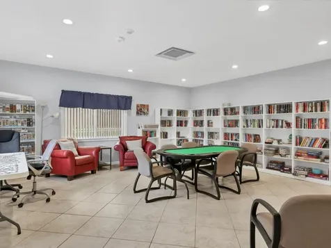 1330 Glen Oaks Drive E Sarasota FL 34232