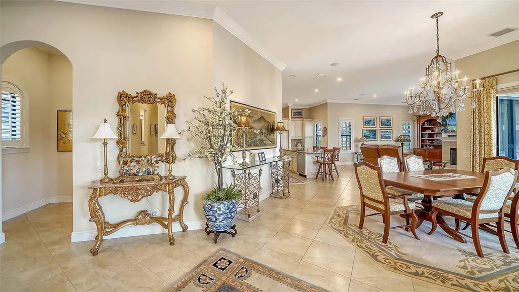 1005 Bogey Lane Longboat Key FL 34228