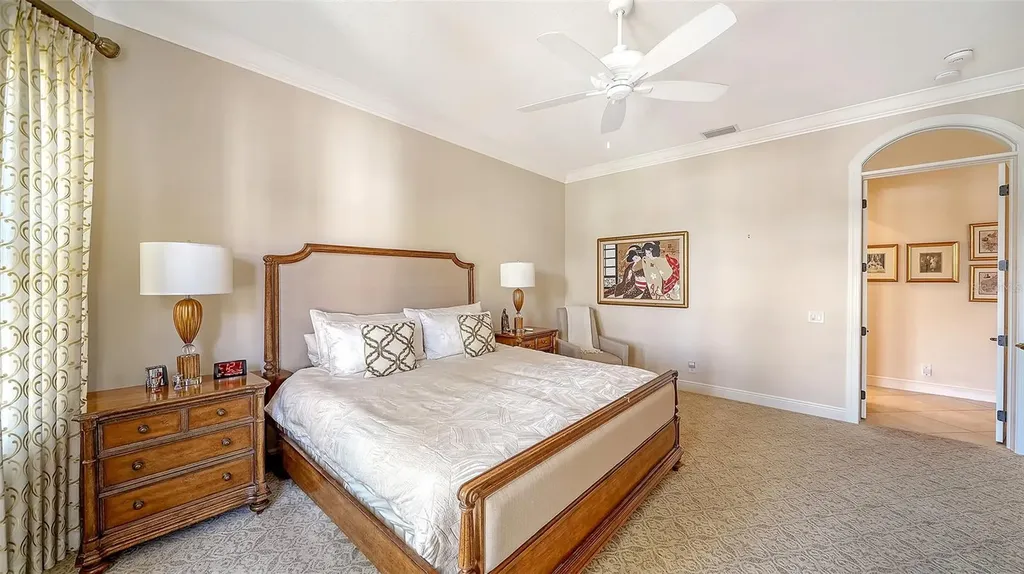 1005 Bogey Lane Longboat Key FL 34228