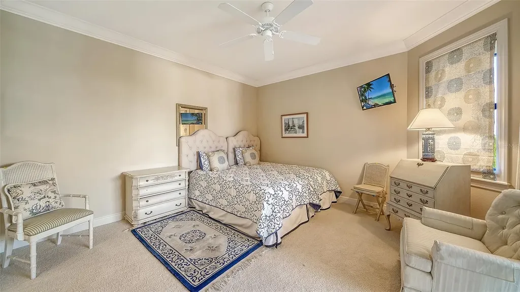 1005 Bogey Lane Longboat Key FL 34228