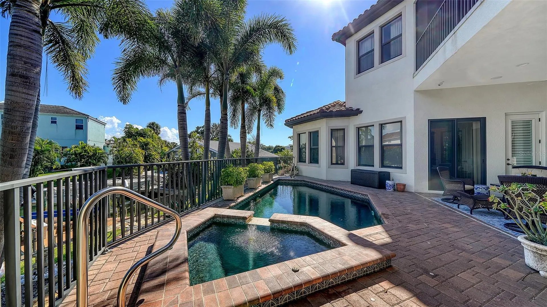 1005 Bogey Lane Longboat Key FL 34228