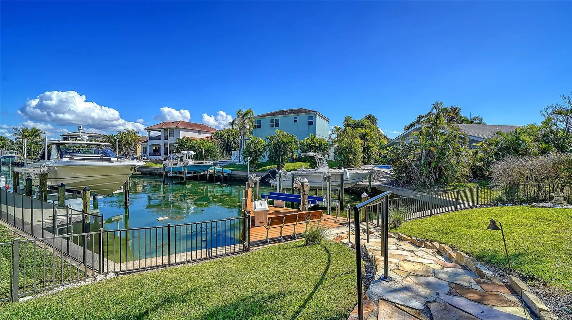 1005 Bogey Lane Longboat Key FL 34228