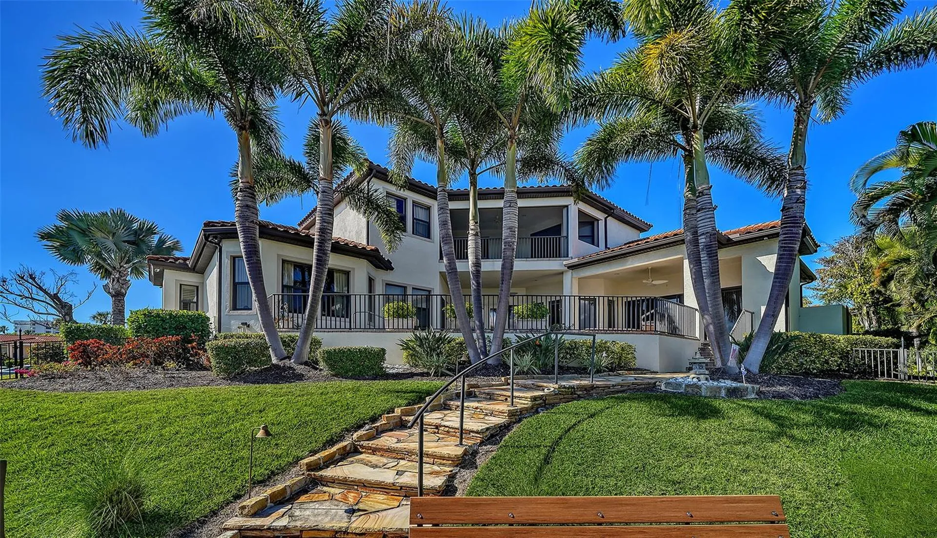 1005 Bogey Lane Longboat Key FL 34228