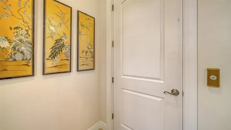 1005 Bogey Lane Longboat Key FL 34228