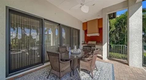 1005 Bogey Lane Longboat Key FL 34228