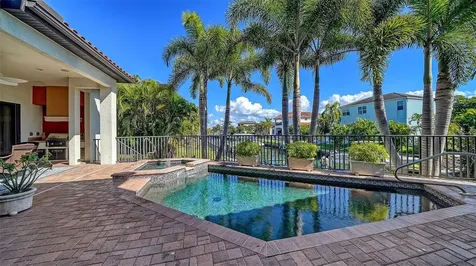 1005 Bogey Lane Longboat Key FL 34228