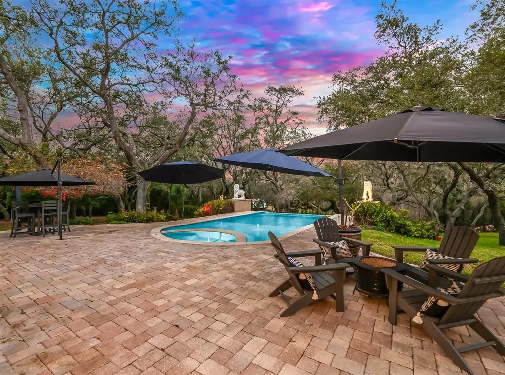 653 Old East Lake Road Tarpon Springs FL 34688