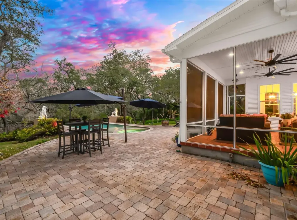 653 Old East Lake Road Tarpon Springs FL 34688