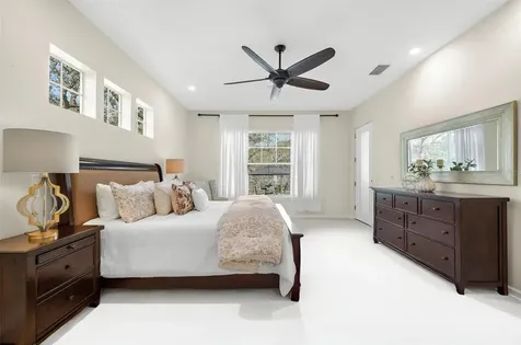 653 Old East Lake Road Tarpon Springs FL 34688