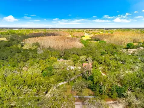 653 Old East Lake Road Tarpon Springs FL 34688