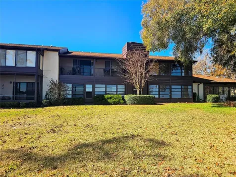 512 Fairways Circle Ocala FL 34472