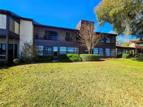 512 Fairways Circle Ocala FL 34472