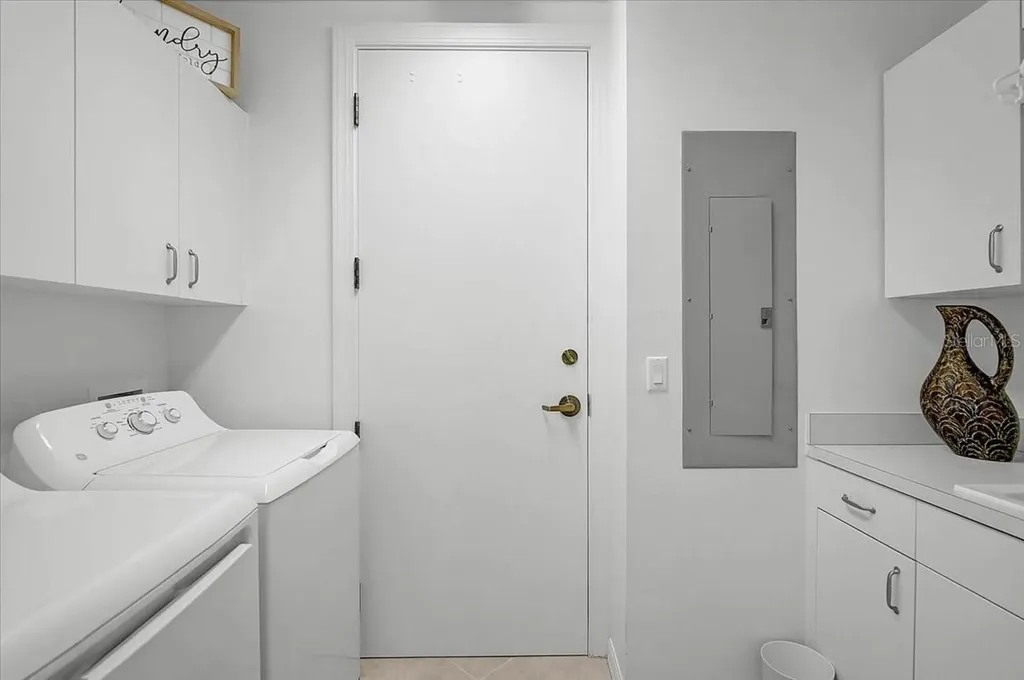 401 N Point Road Osprey FL 34229