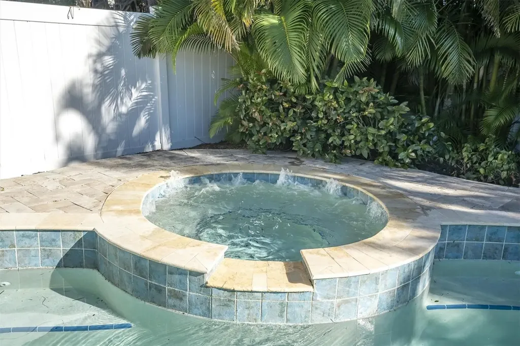 518 77th Avenue St Pete Beach FL 33706