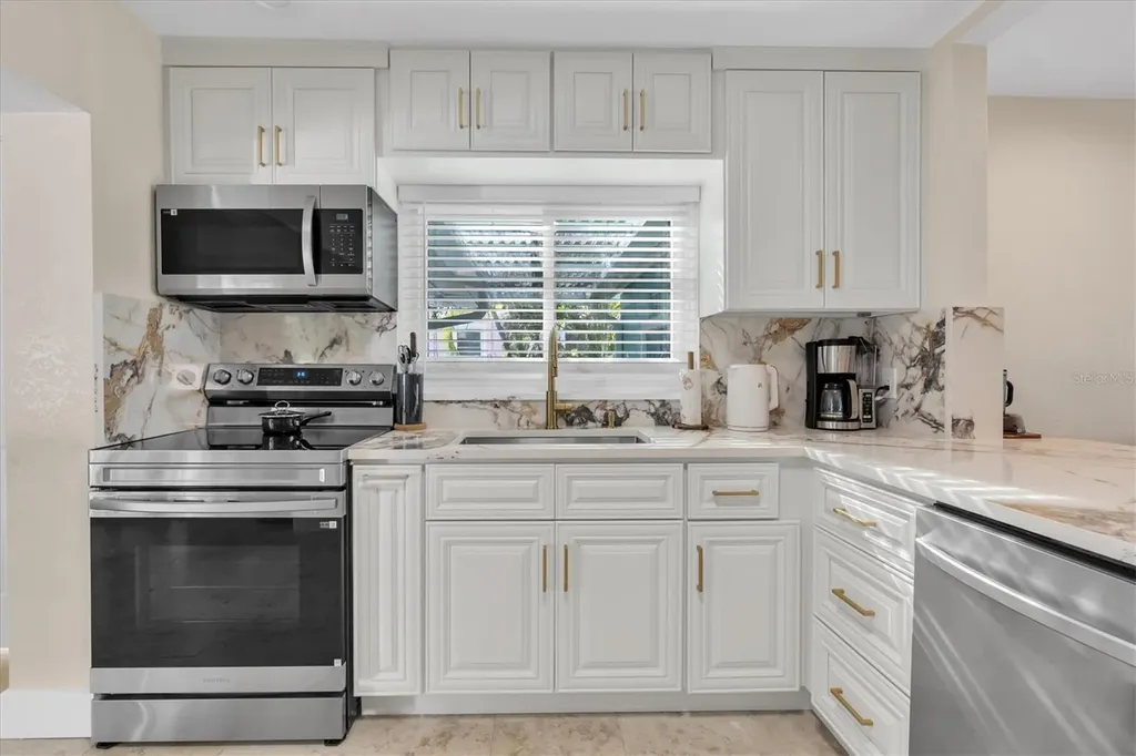 518 77th Avenue St Pete Beach FL 33706
