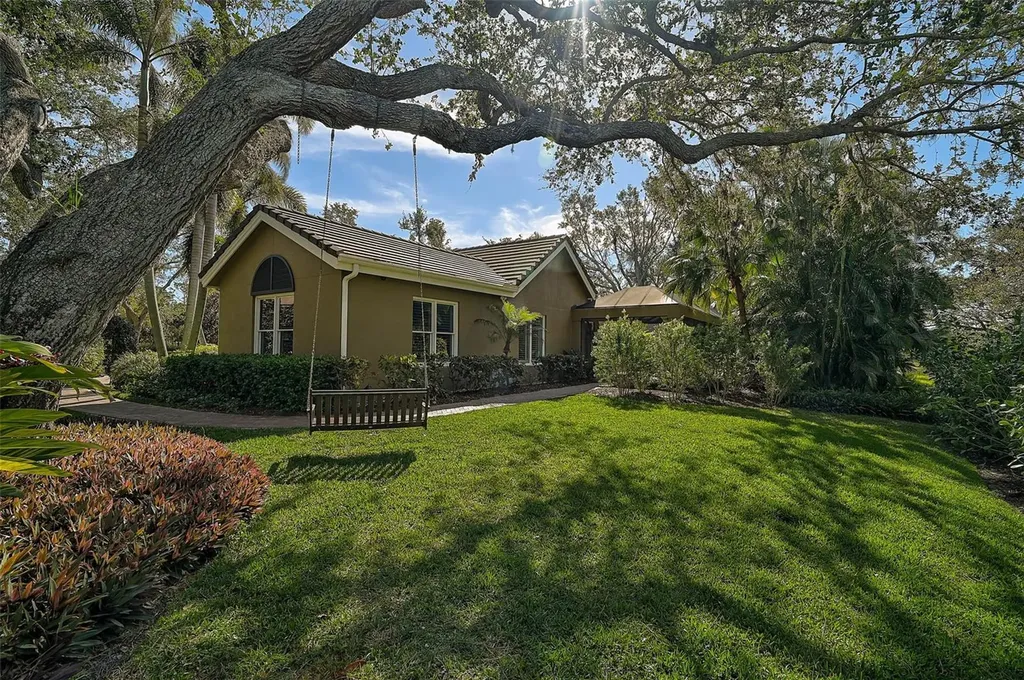 662 Fernwalk Lane Osprey FL 34229